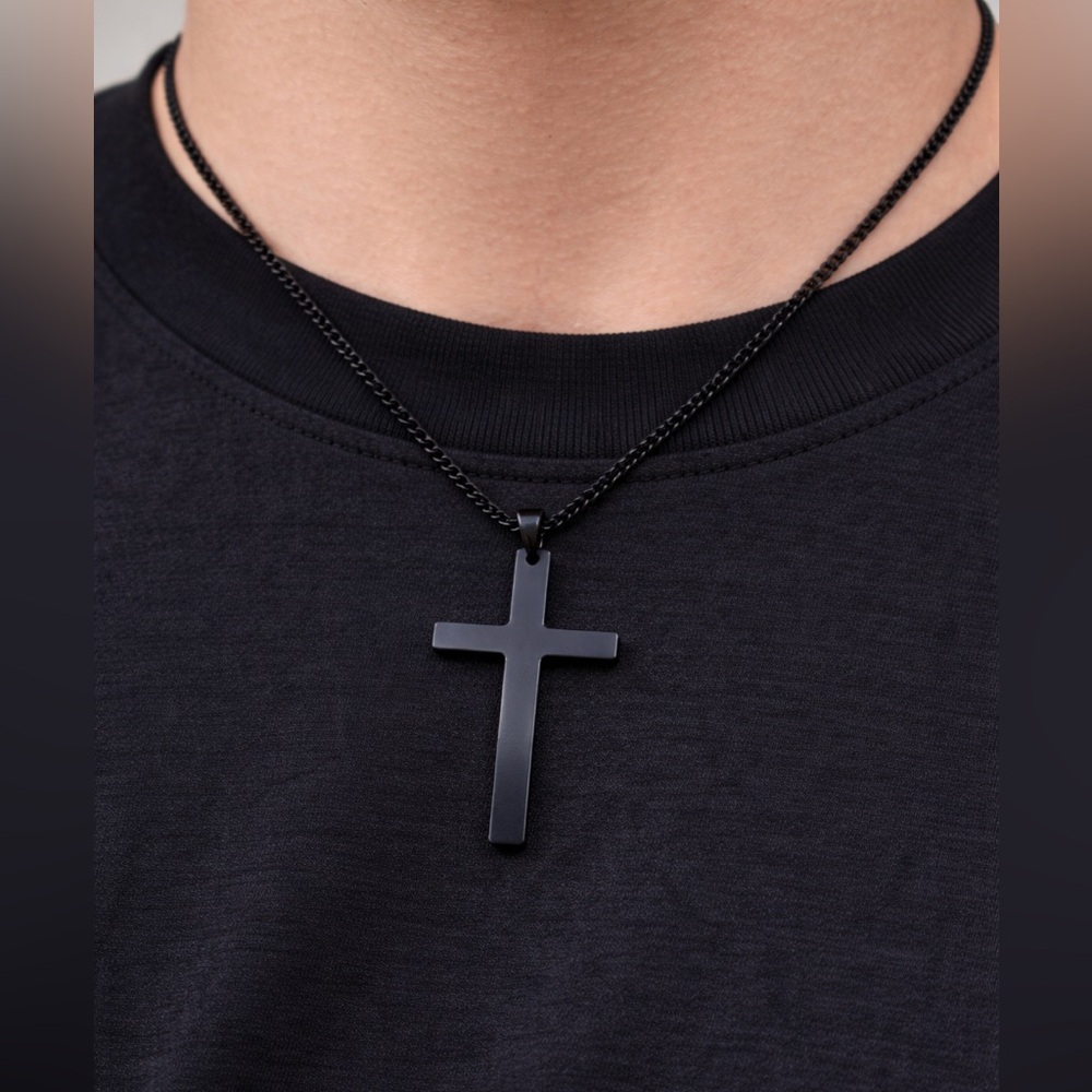 Brand New!! Cross pendant with sweater chain